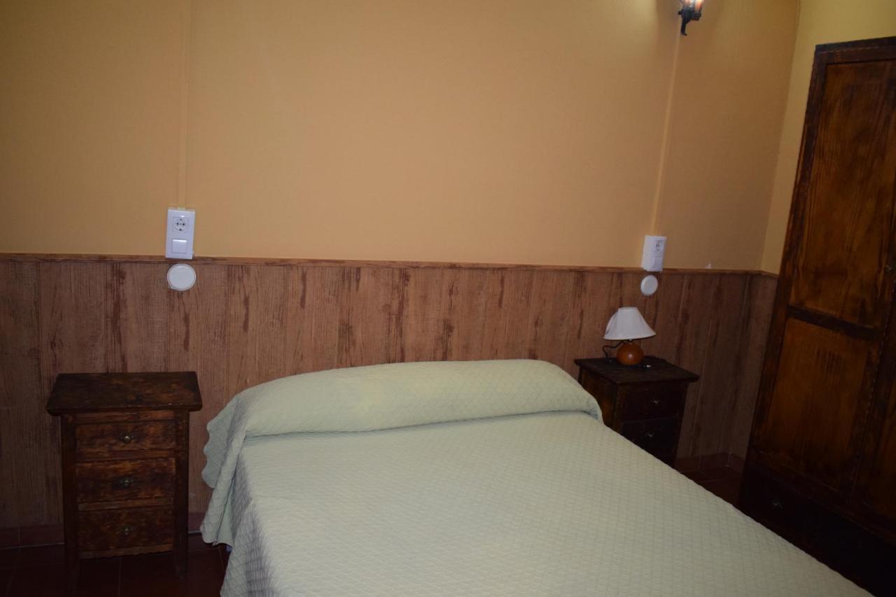 Albergue Rural Zarza Capilla Exterior foto